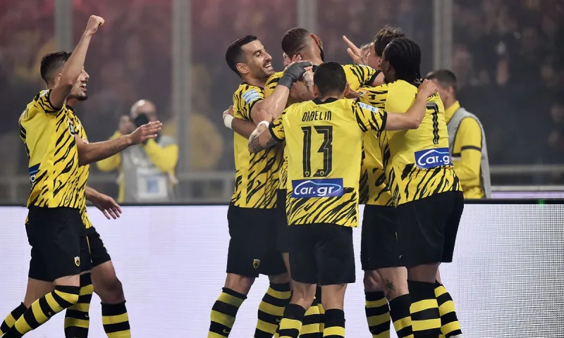 ΑΕΚ - ΠΑΟΚ 4-0: Του έκανε πλάκα και πάει για τελικό στη Λεωφόρο