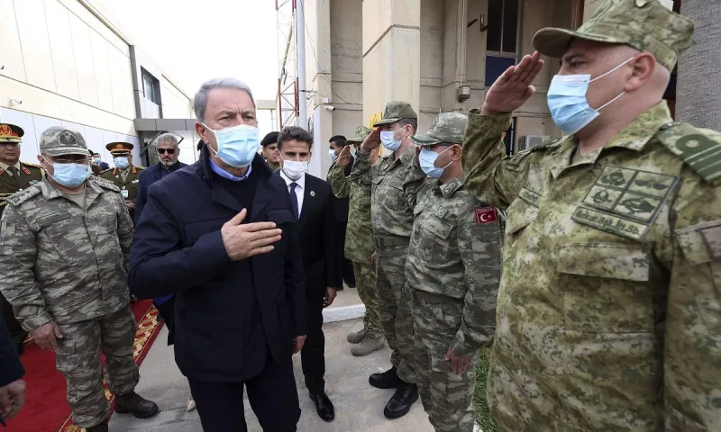 Τουρκία: Τελεσίγραφο Ακάρ στην Ελλάδα και απειλές για την επέκταση των ελληνικών χωρικών υδάτων