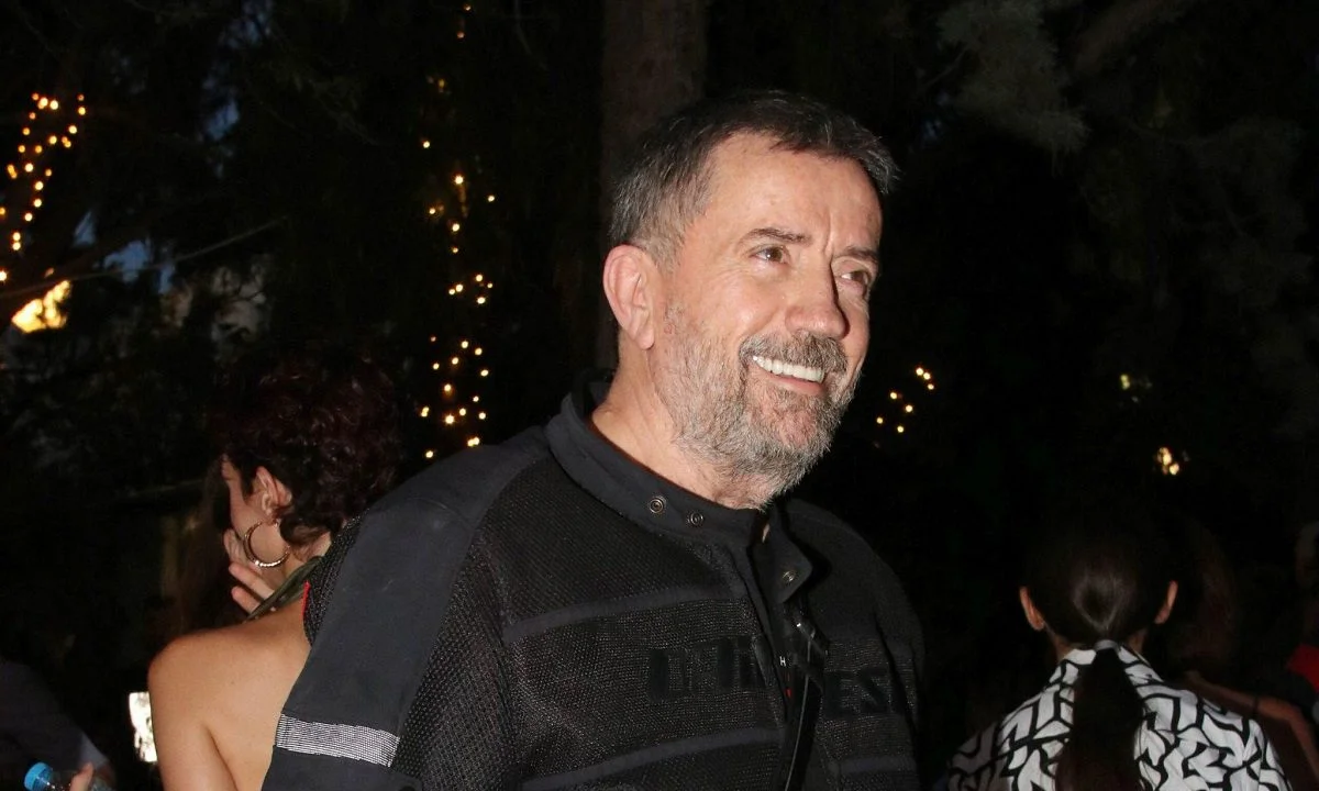 Σπύρος Παπαδόπουλος: Αποκάλυψη που συγκλονίζει: Τι αποκάλυψε ο γνωστός ηθοποιός σε συνέντευξή του στο κρατικό κανάλι της ΕΡΤ.