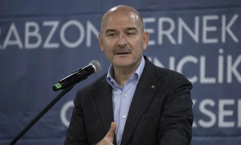 Εκλογές στην Τουρκία: Φοβάται ήττα το AKP του Ερντογάν – Για «απόπειρα πραξικοπήματος» κατηγορεί τον Μπάιντεν ο Σοϊλού