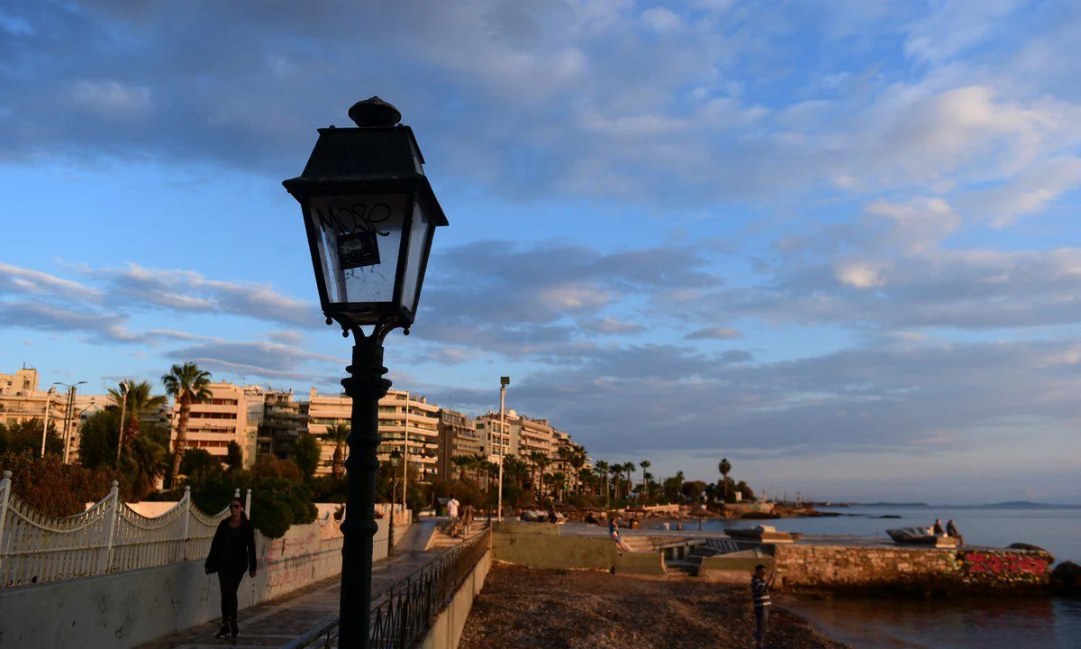 Καιρός - Πρωτομαγιά: Πού θα βρέξει, πού θα έχει ηλιοφάνεια