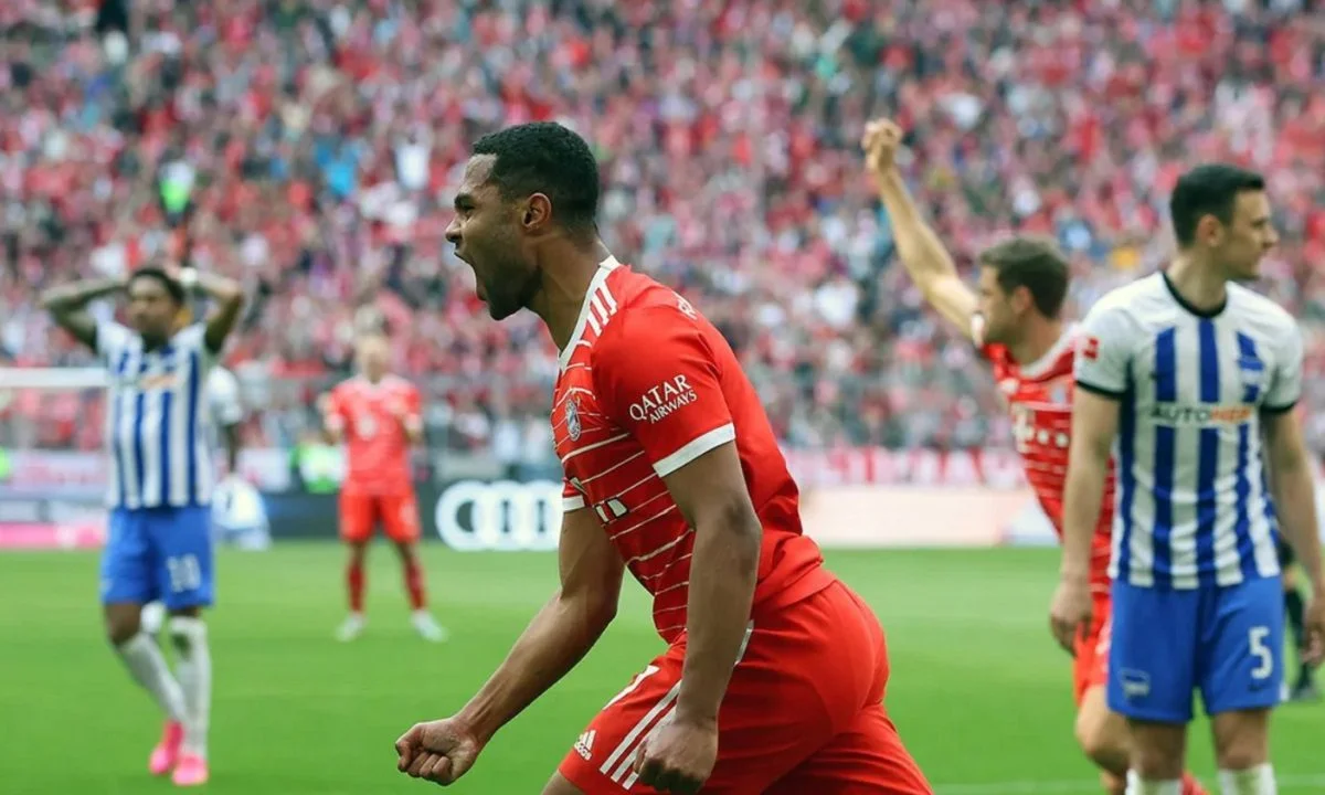 Πρώτη στην Bundesliga η Μπάγερν Μονάχου