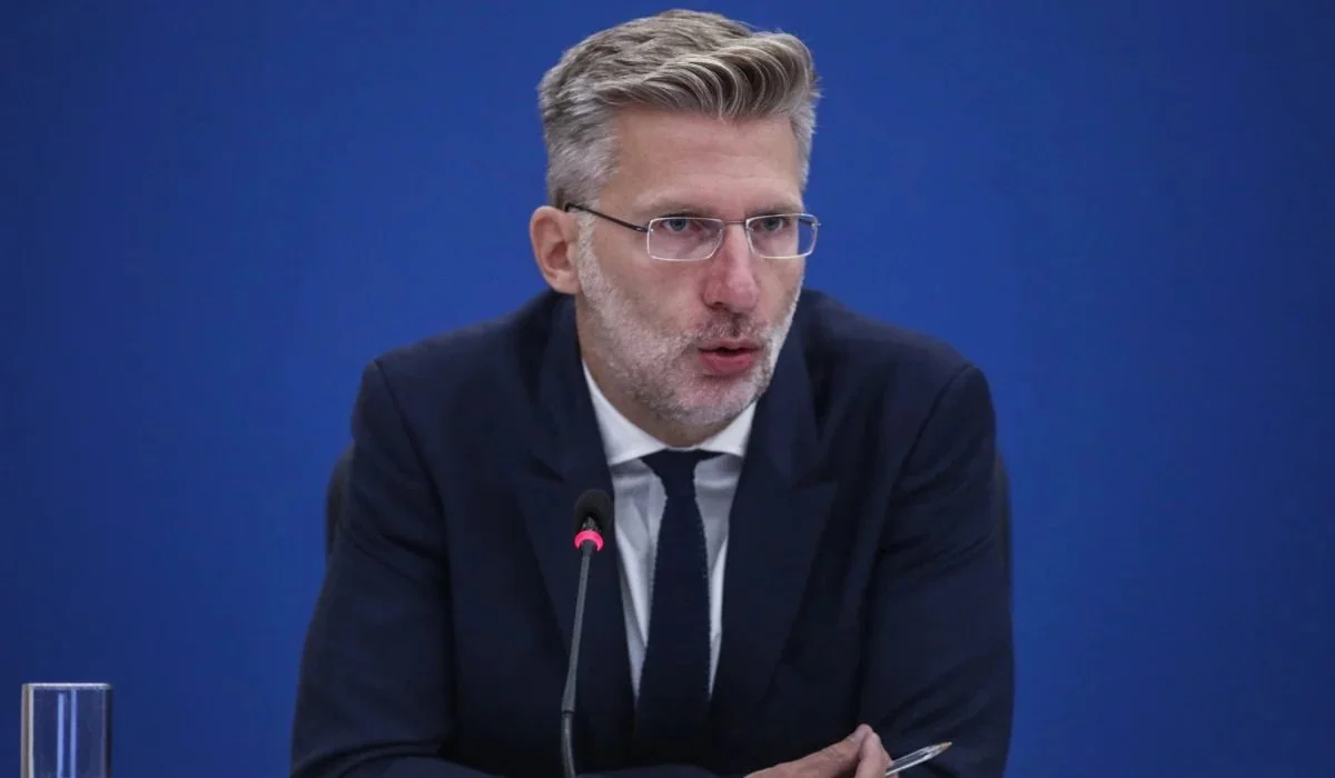 Κυβερνητική δυσφορία για την 107η θέση στην ελευθεροτυπία - Ο Άκης Σκέρτσος βάλθηκε να βγάλει «αναξιόπιστους» τους Ρεπόρτερ χωρίς Σύνορα.