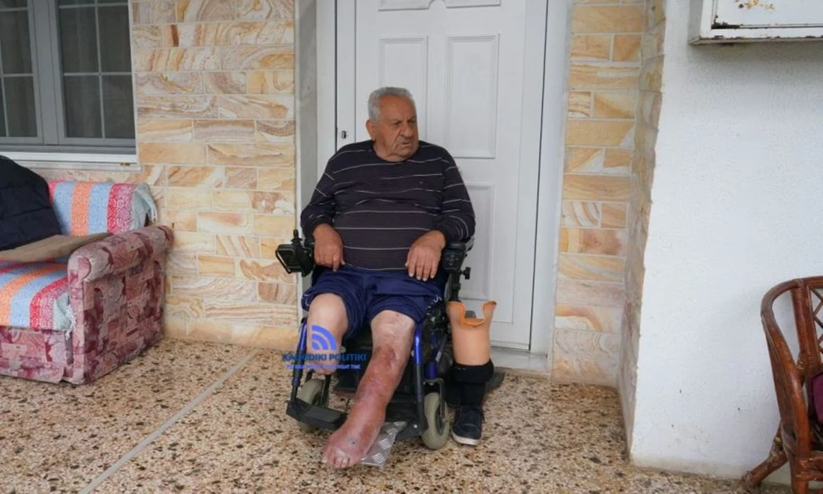 Στο έλεος των ληστρικών funds οι Έλληνες - Δικαστικός επιμελητής με παρουσία 20 αστυνομικών ξεσπίτωσαν τον ανάπηρο ηλικιωμένο.