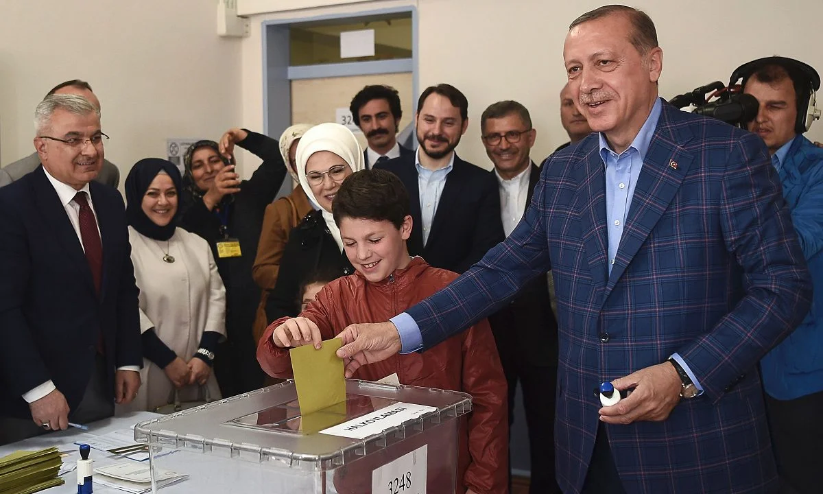 Τουρκία: «Φουντώνουν» οι φωνές για πιθανή νοθεία των εκλογών από τον Ερντογάν! Τι αποκάλυψε γνωστή Τουρκάλα δημοσιογράφος μιλά στο OPEN.