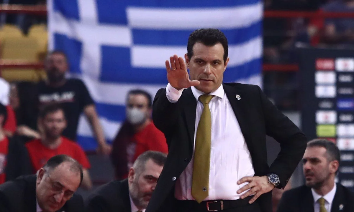 Έπαθε και έμαθε ο κόουτς Ιτούδης από το στραπάτσο στο Ευρωμπάσκετ με την Ελλάδα και με τη Φενέρ εμφανίζεται διαφορετικός.