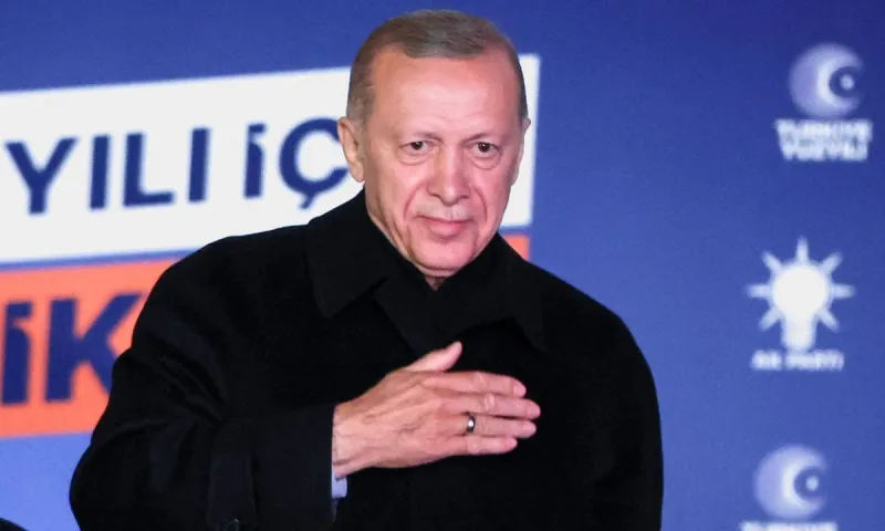 Τουρκία: Σαρώνει το νέο τραγούδι για τον Ερντογάν - «Δακρύζει για τον λαό του, φωνάζει για τον λαό του»