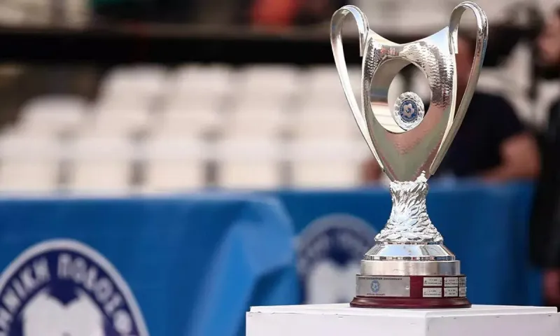 AEK - ΠΑΟΚ: Οι επαφές με τον Γερμανό ρέφερι και η εναλλακτική με Έλληνα - Ποιος είναι εκτός λίστας!