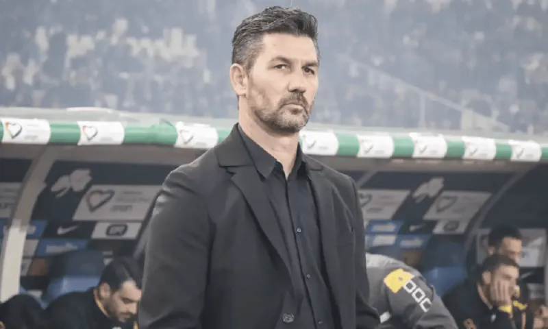 Παίζει δυνατά επιστροφή Ουζουνίδη!