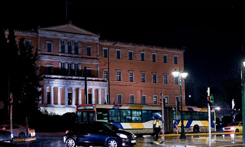 Καιρός: Έρχονται περισσότερες καταιγίδες - Αμετάβλητη η εικόνα τον Μάιο
