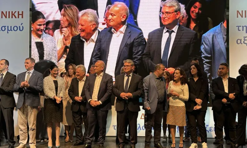 ΝΙΚΗ Κόμμα: Έγινε το Θαύμα - Πάει για 3%!