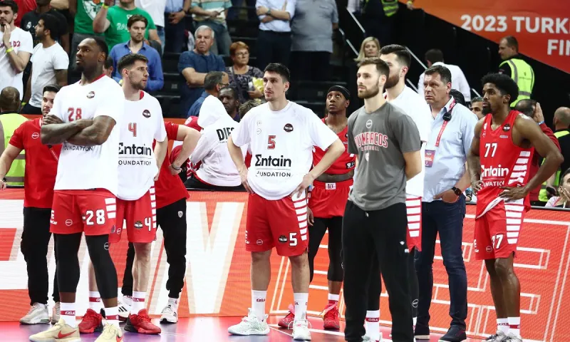 Ολυμπιακός Euroleague: Πίκρα στο twitter για τον χαμένο τελικό και μήνυμα ενόψει της συνέχειας - Αυτούς αποθεώνει ο κόσμος