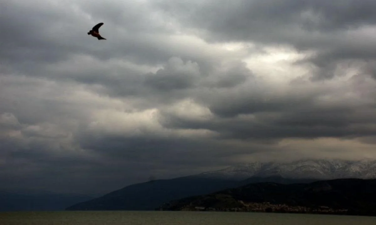 Καιρός: Ο Αρναούτογλου δείχνει αστάθεια στα κεντρικά και τα νότια - Που θα έχουμε μπόρες