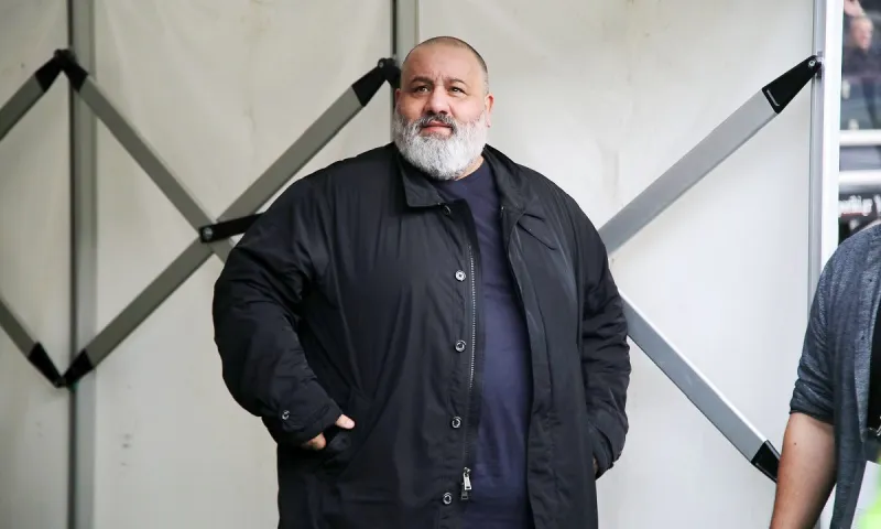 O Κώστας Καραπαπάς για τις κόκκινες κάρτες του Μιλιβόγεβιτς στην Αγγλία