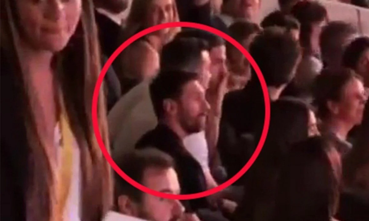Viral: Χαμός σε συναυλία των Coldplay για τον Λιονέλ Μέσι - Ξεσηκώθηκε όλο το στάδιο (vid)