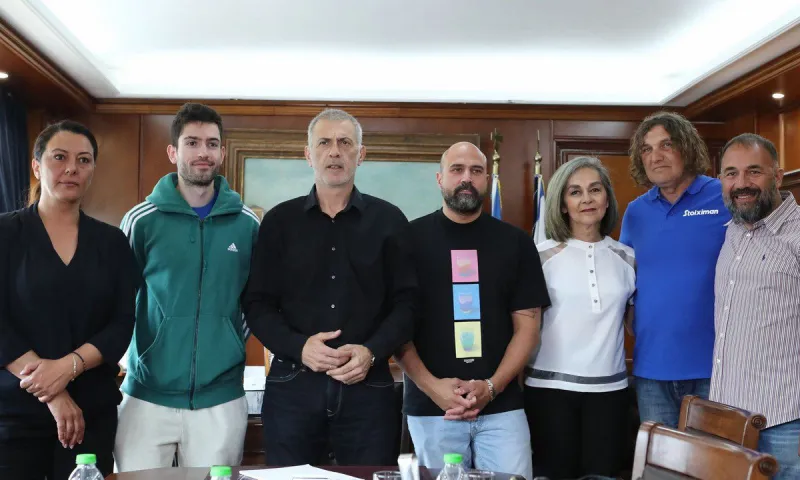 Piraeus Street Long Jump: Με Τεντόγλου την Κυριακή στο Δημοτικό Θέατρο Πειραιά