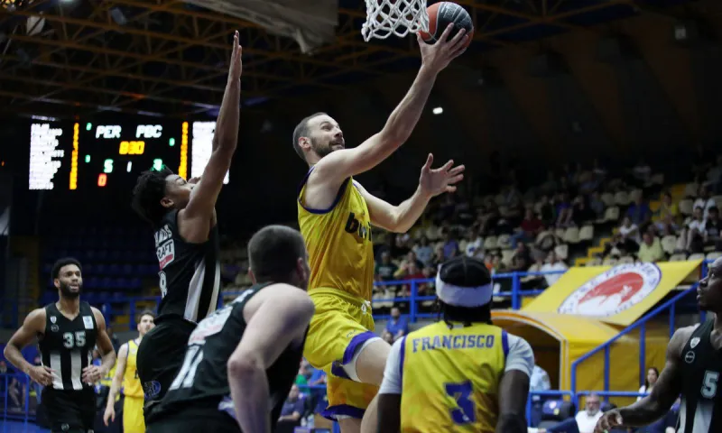 Περιστέρι - ΠΑΟΚ 71-65: «Πέταξε» για την 3η θέση το Περιστέρι - Μπλακ άουτ για τον δικέφαλο (vids)