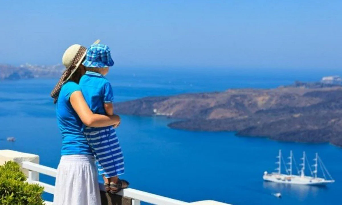 Τουρισμός για όλους: Τότε ξεκινάνε οι αιτήσεις για το voucher ως 200 ευρώ