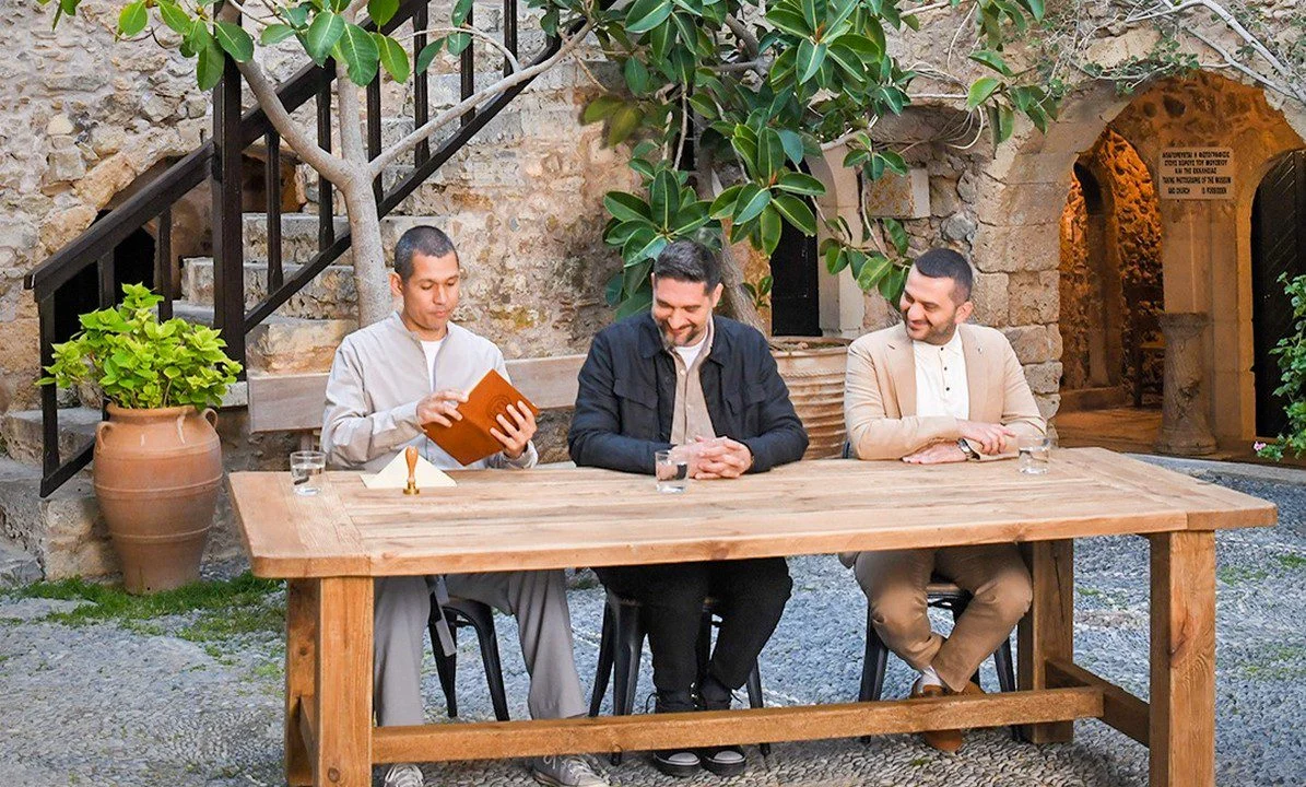 MasterChef highlights 7/6: Τα μαθηματικά της Μπέη που ενόχλησαν τον Κοντιζά και τα πιάτα που εντυπωσίασαν τους κριτές! (vids)