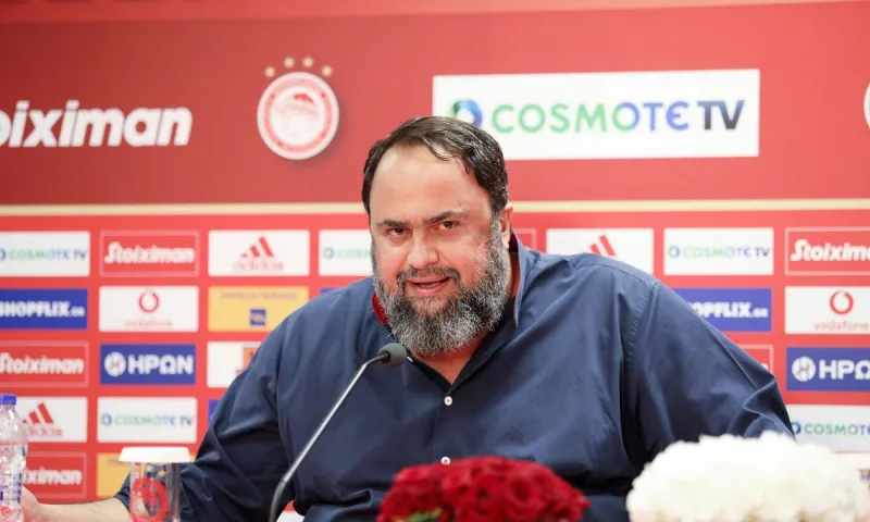 Ολυμπιακός: Τους το είπε ο Βαγγέλης Μαρινάκης και ήταν ξεκάθαρος – Τι θέλει για κάθε θέση