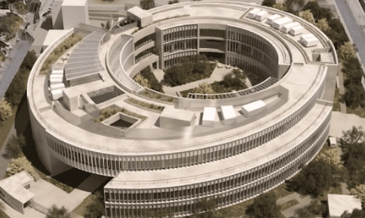 Οι εγκαταστάσεις της Kaizen Campus στο Μαρούσι «σπίτι» των στοιχηματικών εταιρειών Stoiximan και της Betano προκαλούν δέος και τη σιγουριά στους πελάτες τους για τις καλύτερες δυνατές υπηρεσίες.