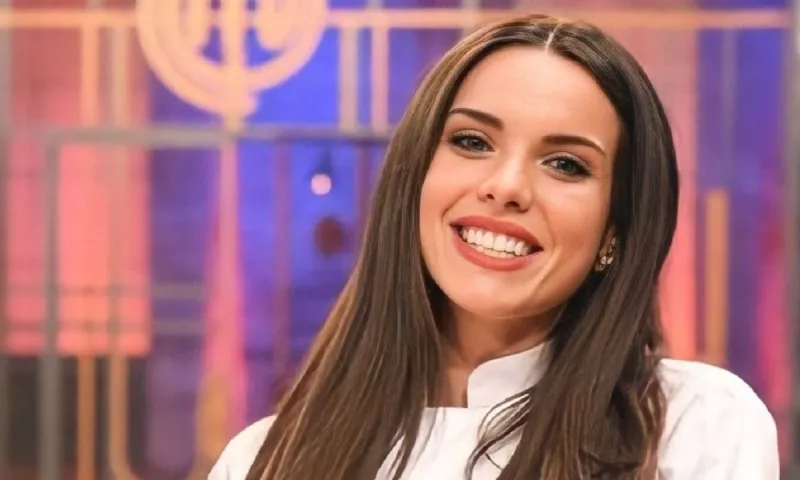 MasterChef: Αποθέωση για Μαρία Μπέη, «καρφιά» για Τράκα: «Πώς νιώθει άραγε που τον κέρδισε το 24χρονο;»