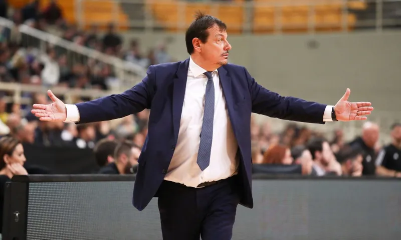 Ξηλώνει σχεδόν όλη την ομάδα ο Δημήτρης Γιαννακόπουλος