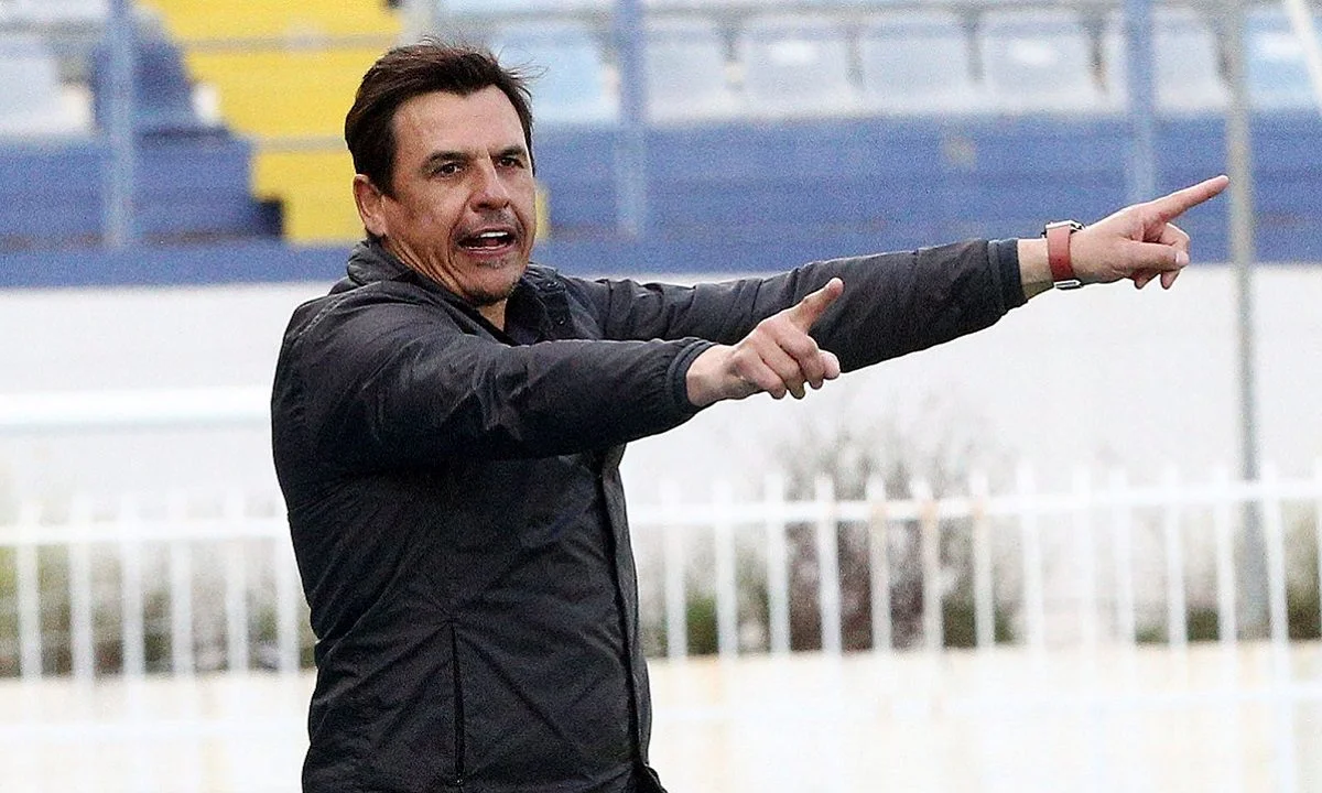 Super League νέα (19/6): Μύθοι και αλήθειες γύρω από την ανανέωση του Κόουλμαν - Μεταγραφή ο Βόλος και «ψώνια» αρκετών από Ιωνικό