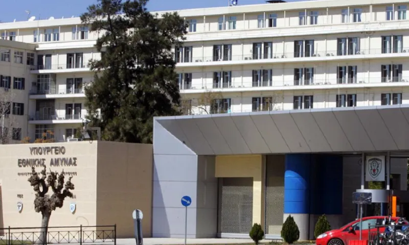 Η Ελλάδα τρέμει την Κινεζική κατασκοπεία - Τέλος τα Κινεζικά μηχανήματα