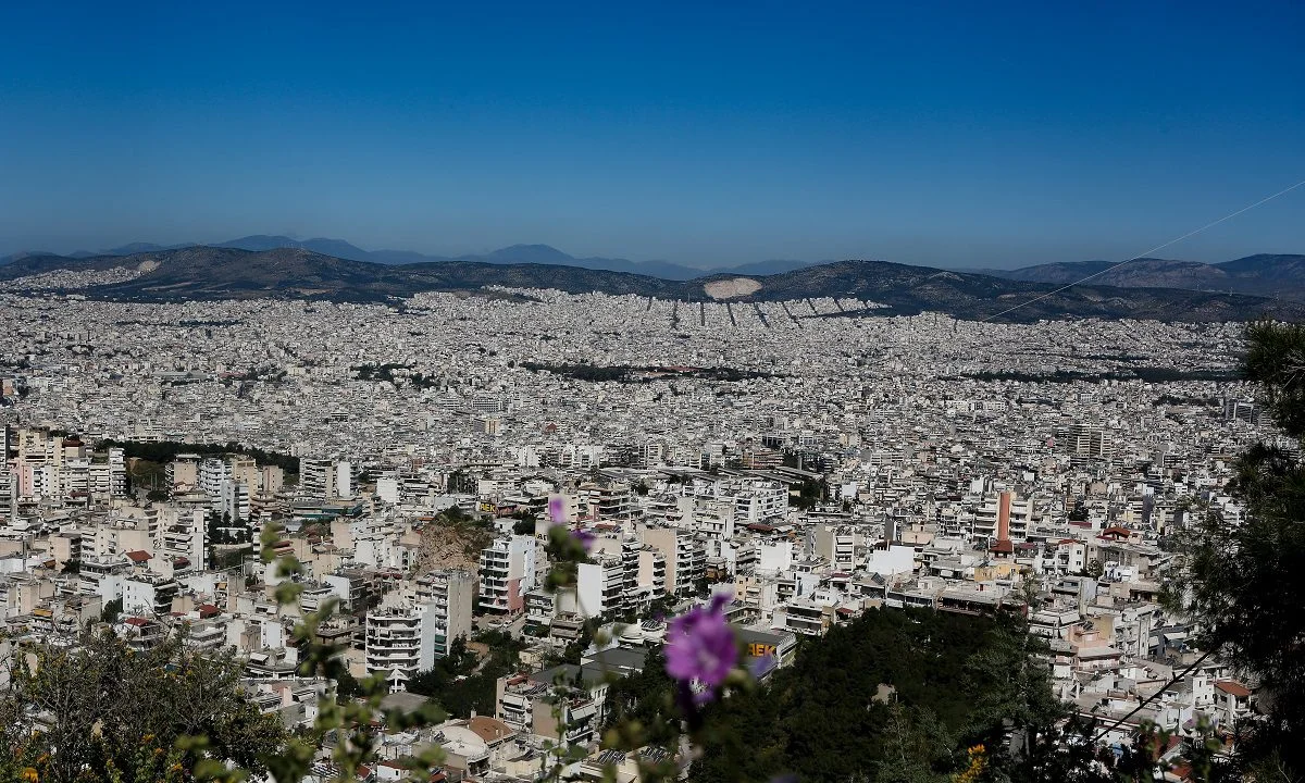 Άστατος με υψηλές θερμοκρασίες αναμένεται να είναι ο καιρός για την Κυριακή 2 Ιουλίου 2023 σύμφωνα με το Εθνικό Αστεροσκοπείο Αθηνών.