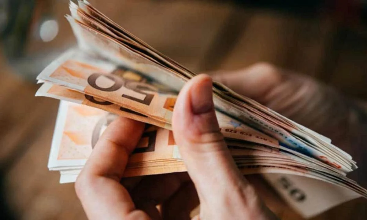 «Κλειδώνουν» οι αλλαγές στο μισθολόγιο - Στο επίκεντρο νεοεισερχόμενοι, υπάλληλοι με θέση ευθύνης και όσοι έχουν παιδιά