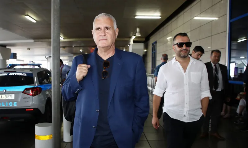 Οι 13 που έμειναν Αθήνα από το ρόστερ του Ολυμπιακού!