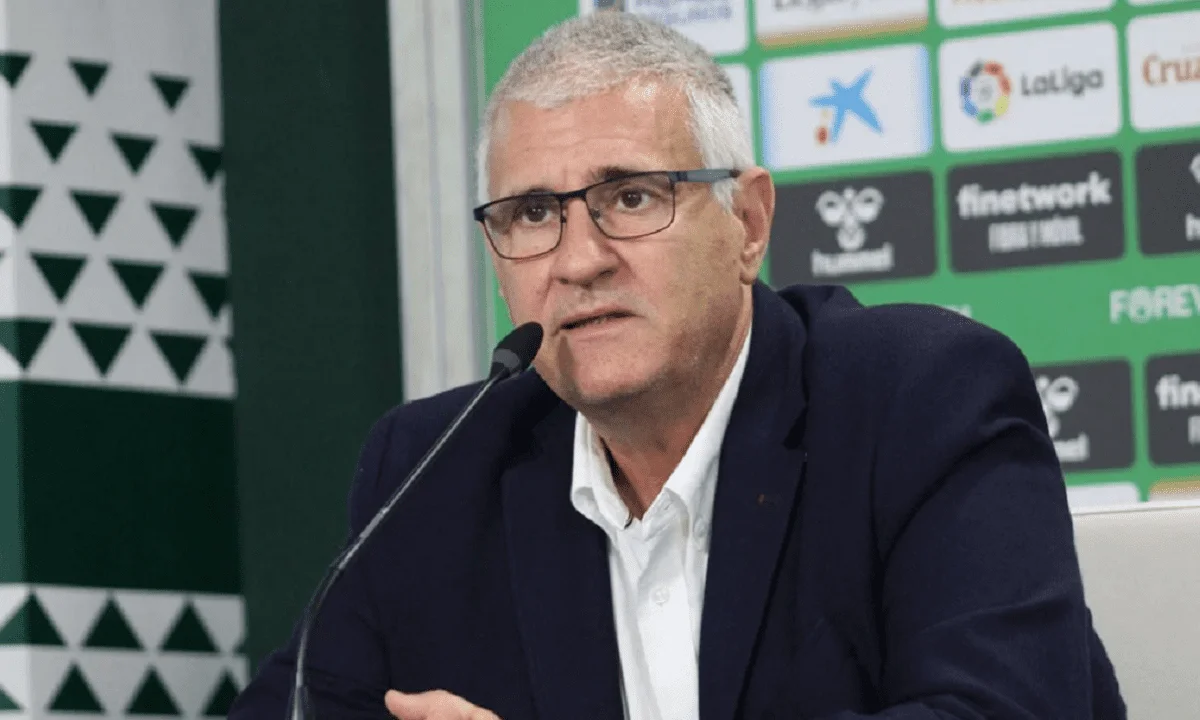 Ολυμπιακός: Toν «κλέβει» από τα χέρια του Παναθηναϊκού. Ο Σέρβος Νεμάνια Μαξίμοβιτς φέρεται να απασχολεί ζωηρά τους «ερυθρόλευκους».