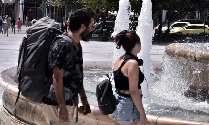 Καιρός: Έντονος καύσωνας - Η πρόγνωση της ΕΜΥ - Τι λέει ο Παναγιώτης Γιαννόπουλος