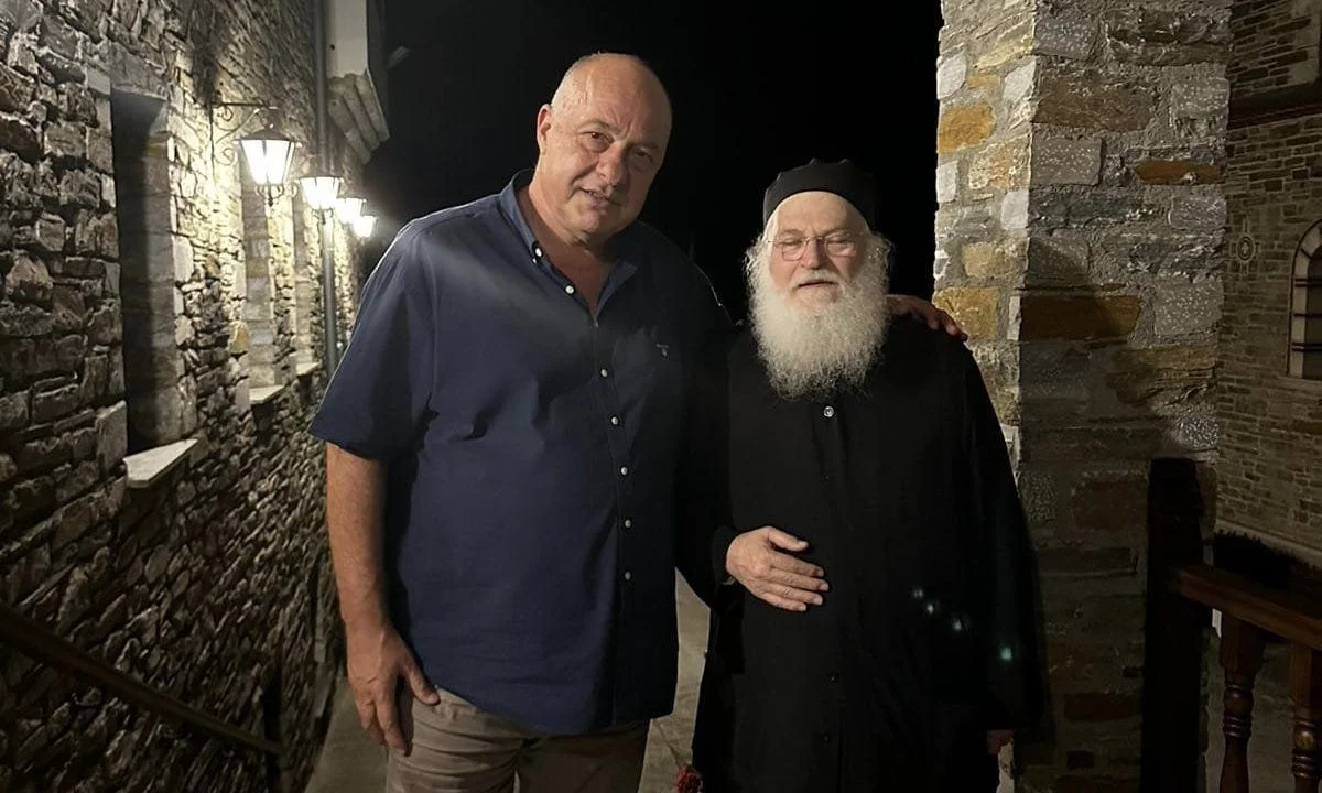 Μπέος: Πήρε την ευλογία του Γέροντα Εφραίμ