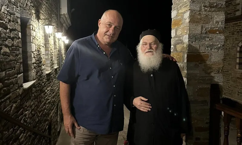Μπέος: Πήρε την ευλογία του Γέροντα Εφραίμ