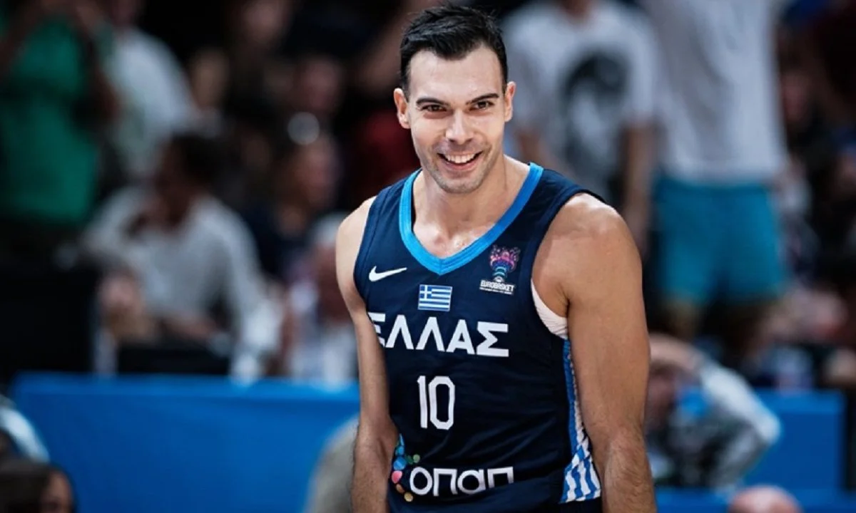 Τι έχει λαμβάνειν ο Κώστας Σλούκας, ο οποίος τα έχει ΟΛΑ ΔΙΚΑ ΤΟΥ στον Παναθηναϊκό!