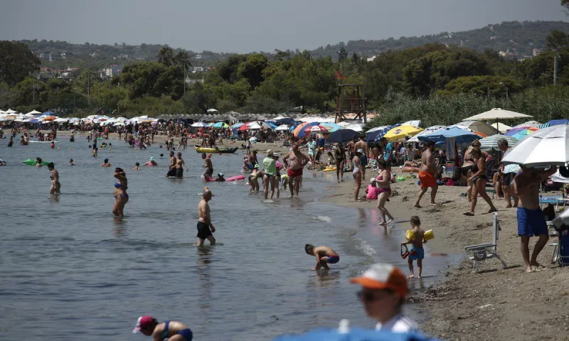 Καιρός: Η πρόγνωση της ΕΜΥ για την 24η Ιουλίου - Ενισχύονται οι βοριάδες