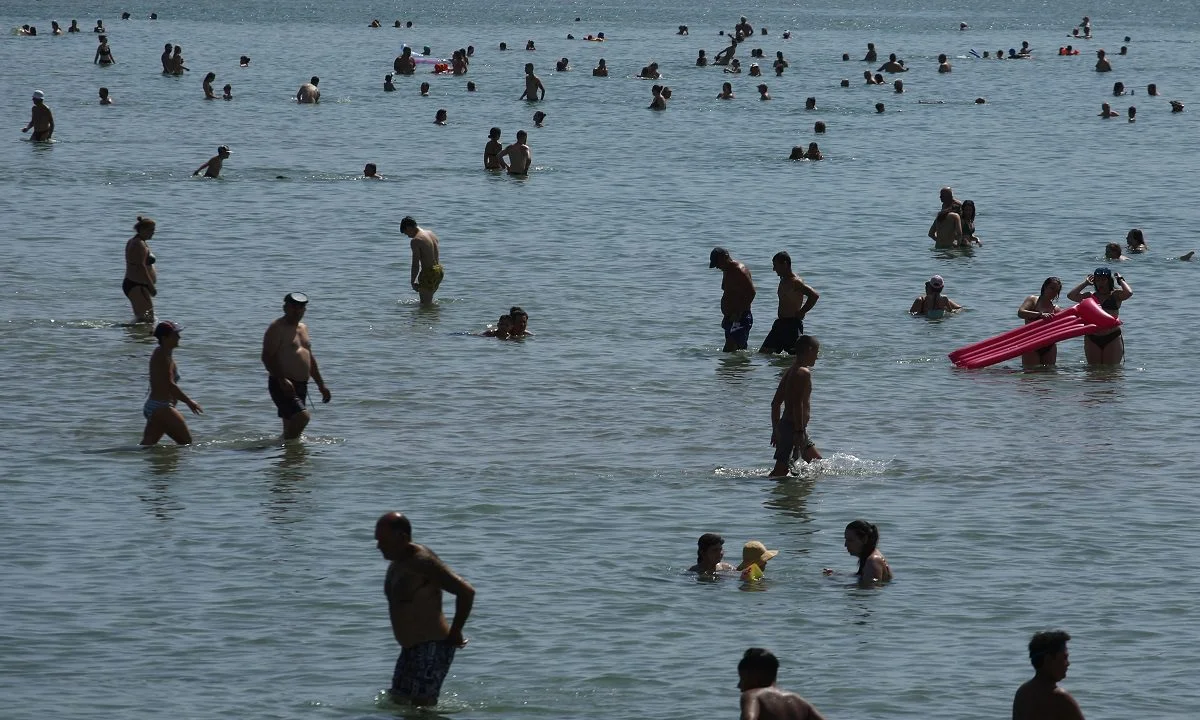 Τον καιρό που θα επικρατήσει στη χώρα μας μετά τα αλλεπάλληλα κύματα καύσωνα παρουσιάζει συνοπτικά ο Σάκης Αρναούτογλου με ανάρτησή του.