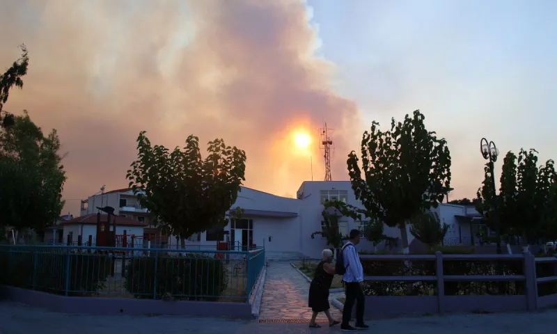 Το λέγαμε για πλάκα, αλλά μήπως με 41% Μητσοτάκη να εκκενώσουμε προς Αφρική για σιγουριά;