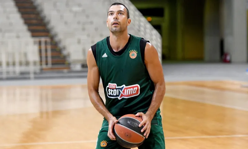 Το μεγαλύτερο κίνητρο που έχει ο Σλούκας δεν είναι ο Παναθηναϊκός, αλλά ο... Ολυμπιακός!