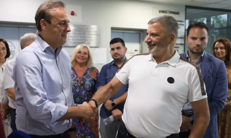 Χάος στη Νέα Δημοκρατία με την Περιφέρεια Αττικής – Από Παπανικολάου σε Χαρδαλιά, το «αντάρτικο» Πατούλη και ο γκαζωμένος Σγουρός