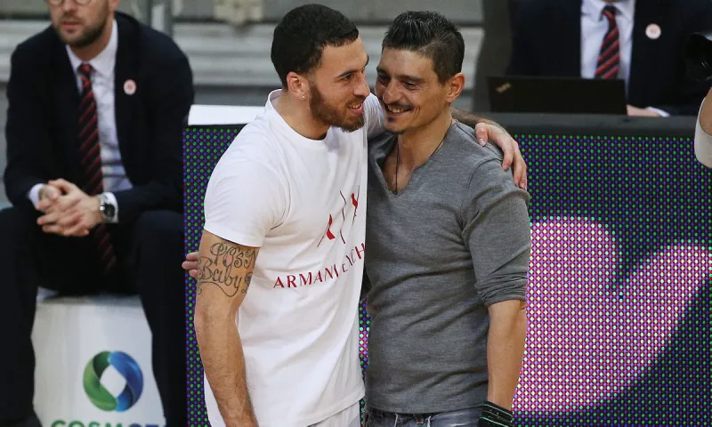 Ανέβασε story με Ιούδα για Τζέιμς ο Δημήτρης Γιαννακόπουλος!