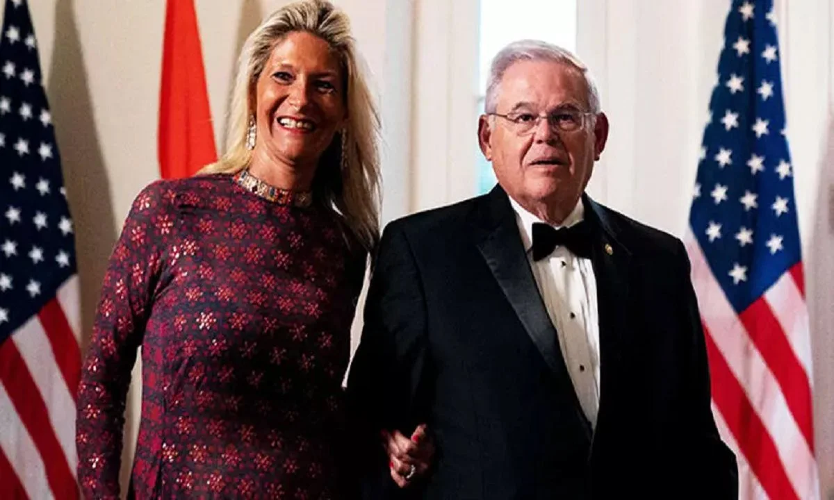 Τουρκία: Ετοιμάζει «θερμό» Αύγουστο; – Το τουρκικό γεωτρύπανο στη Μεσόγειο και το ταξίδι Μενέντεζ στην Κύπρο. Δείτε αναλυτικά τι συμβαίνει.