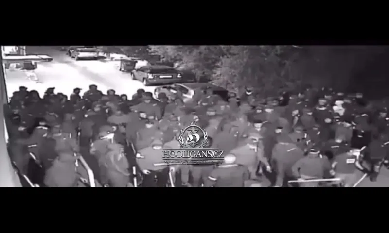 Δολοφονία οπαδού ΑΕΚ: Νέα σοκαριστικά βίντεο από τα επεισόδια στη Νέα Φιλαδέλφεια!
