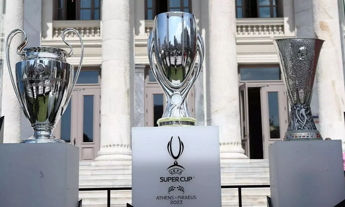 Για έβδομη φορά στην ιστορία, η Ελλάδα θα υποδεχθεί έναν ευρωπαϊκό τελικό και για πρώτη φορά αυτός ο τελικός αφορά στο Super Cup. Η πρωταθλήτρια Ευρώπης Μάντσεστερ Σίτι, θα αντιμετωπίσει την κάτοχο του Europa League Σεβίλλη στο «Γεώργιος Καραϊσκάκης» (…