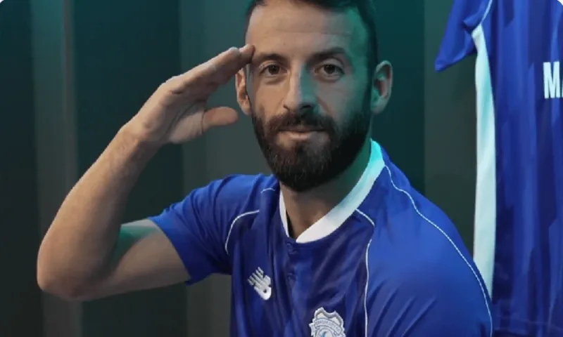 Στην Κάρντιφ επίσημα ο Μανώλης Σιώπης