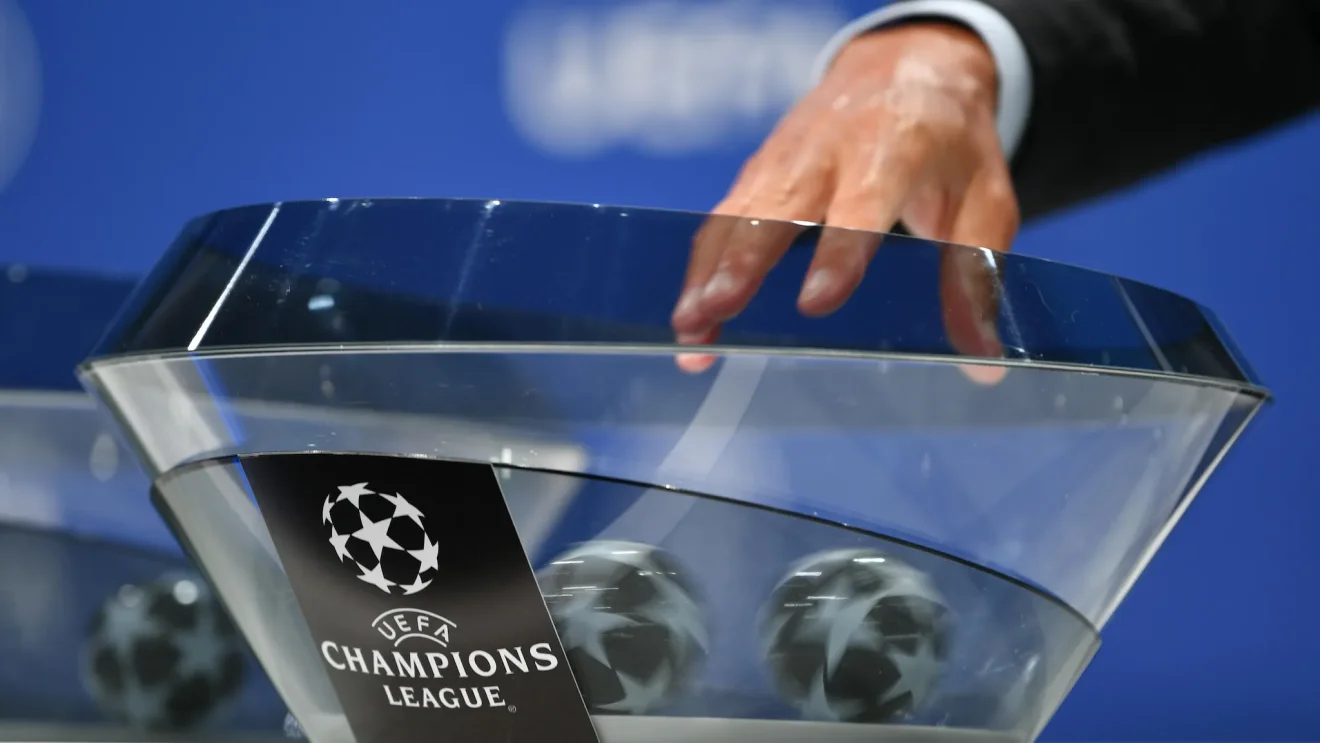 UEFA Ranking: Ο Ανδρέας Δημάτος εξηγεί πώς η Ελλάδα μπορεί να επιστρέψει από φέτος στην 15η θέση, αν προκριθούν ΑΕΚ, Παναθηναϊκός και ΠΑΟΚ.