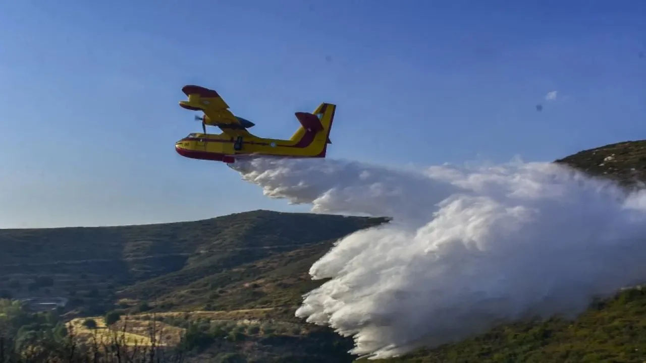 Έχουν βαλθεί να κάψουν ολοσχερώς την Πάρνηθα - Και πάλι πυρκαγιές σε στρατηγικό σημείο - Θεατής η κυβέρνηση στον ασύμμετρο πόλεμο!