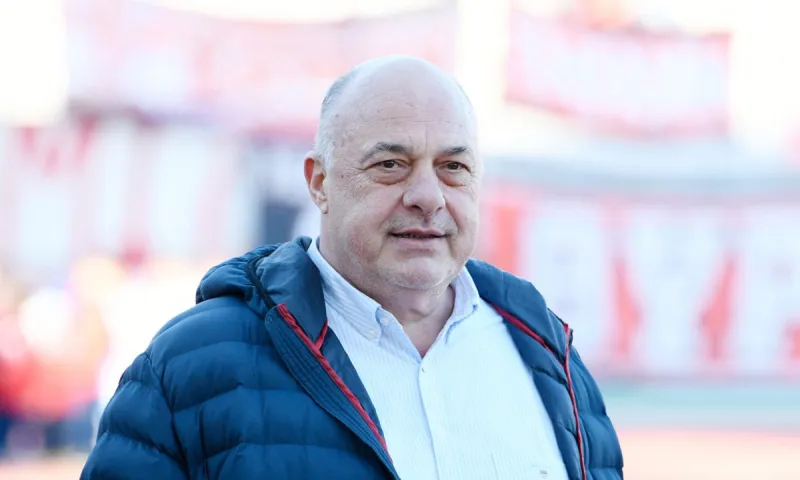 Stoiximan Super League παρασκήνια: Παίρνει και άλλον παίκτη από Ολυμπιακό ο Μπέος - «Εμφύλιος» στον Πανσερραϊκό και γκρίνια στον Αστέρα Τρίπολης